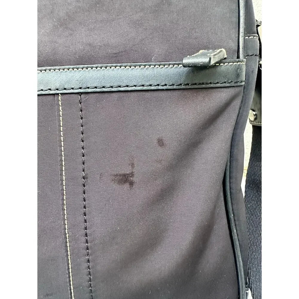 Coach classic crossbody